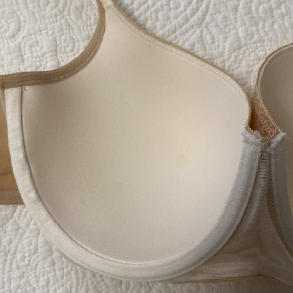 Cacique— Lightly Lined Balconette - Picture 11 of 14
